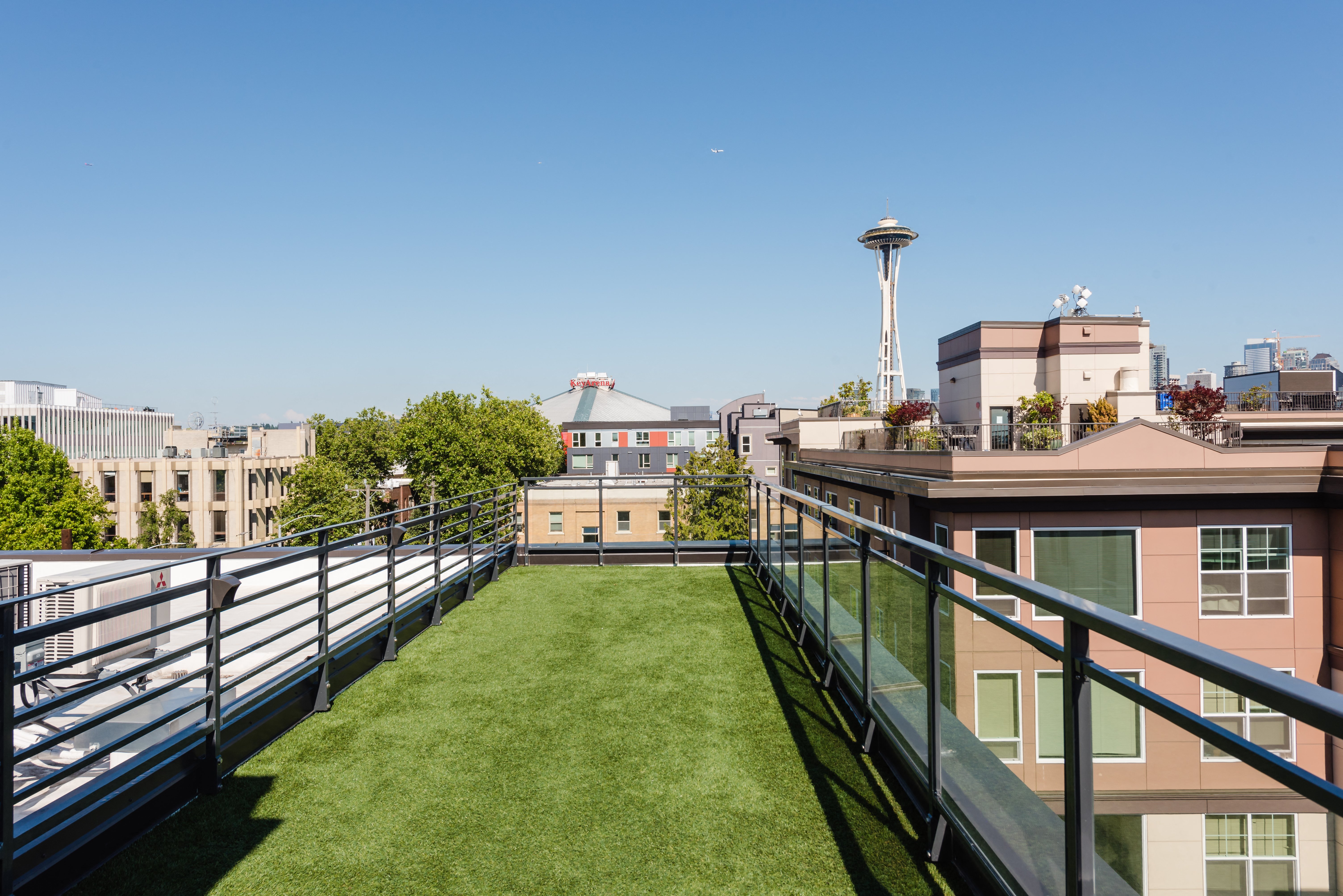 Cora Queen Anne — image 22